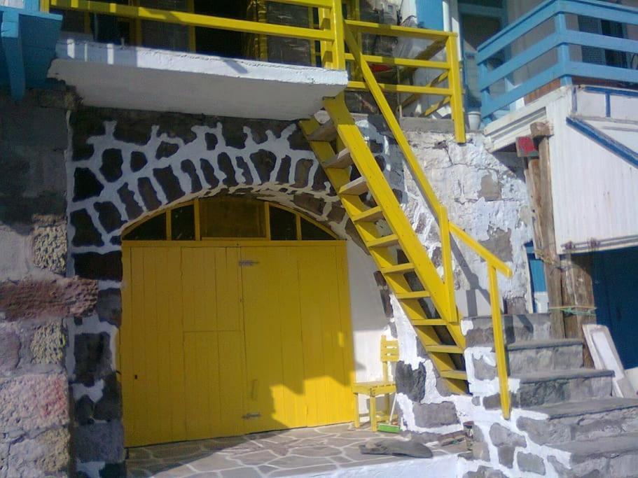 The Yellow Boat House Klima  Esterno foto